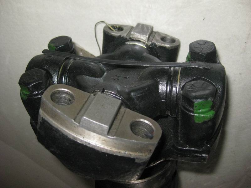 Drive shaft N(Φ47×140+7C+262+70)-2