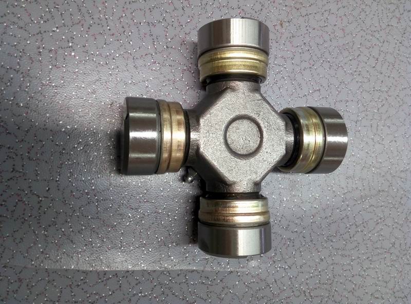 Drive shaft cross shaft