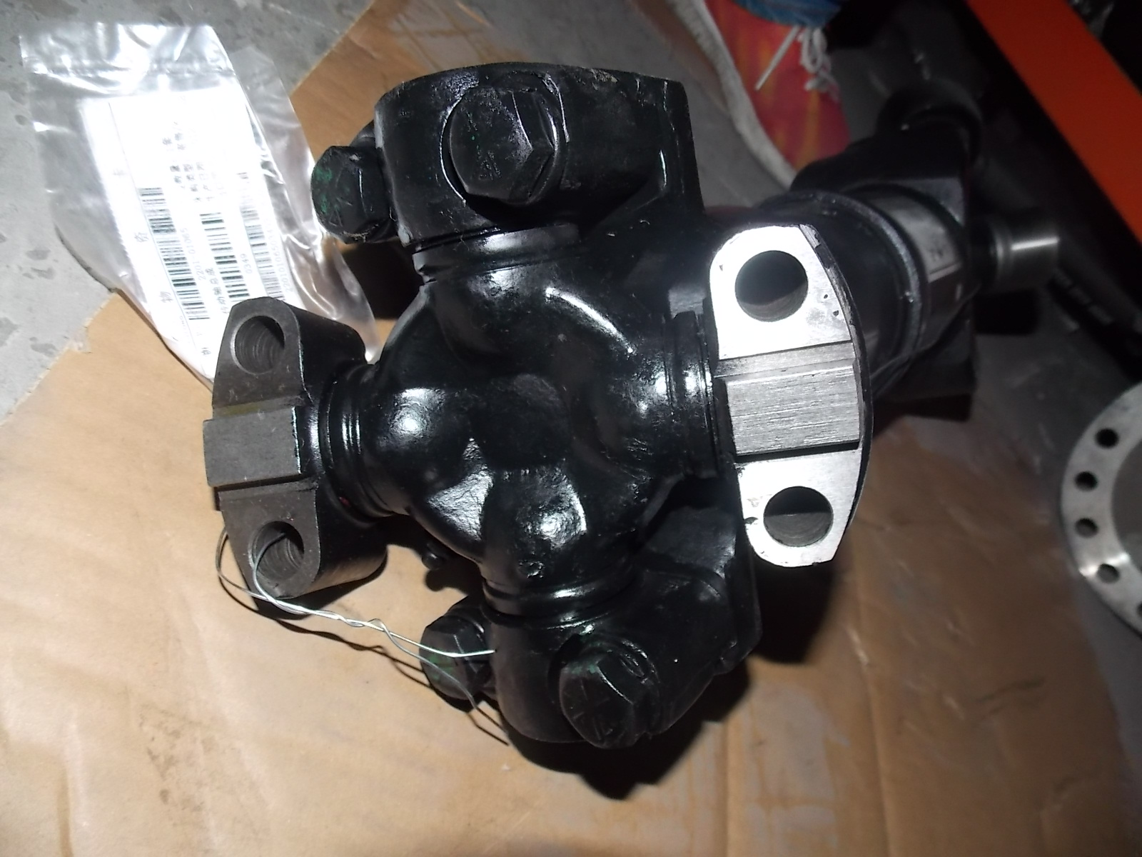 Drive shaft N(Φ47×140+7C+320+80)-1