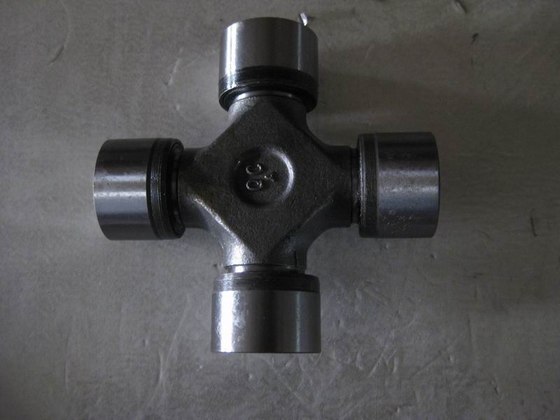 Поперечный вал приводного вала