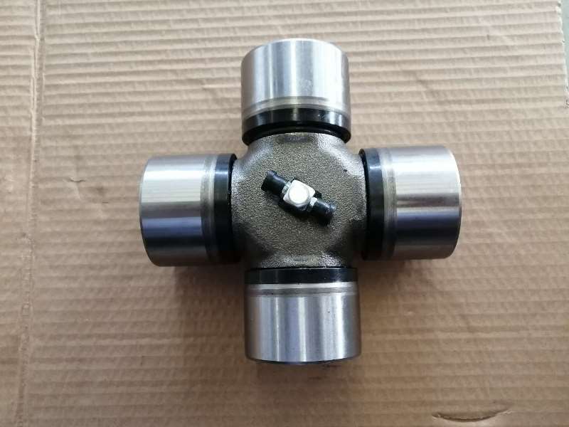 Transmission shaft cross shaft (T-shaped oil nozzle)-1