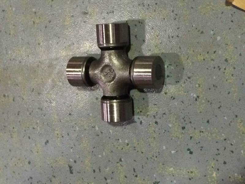Drive shaft cross shaft