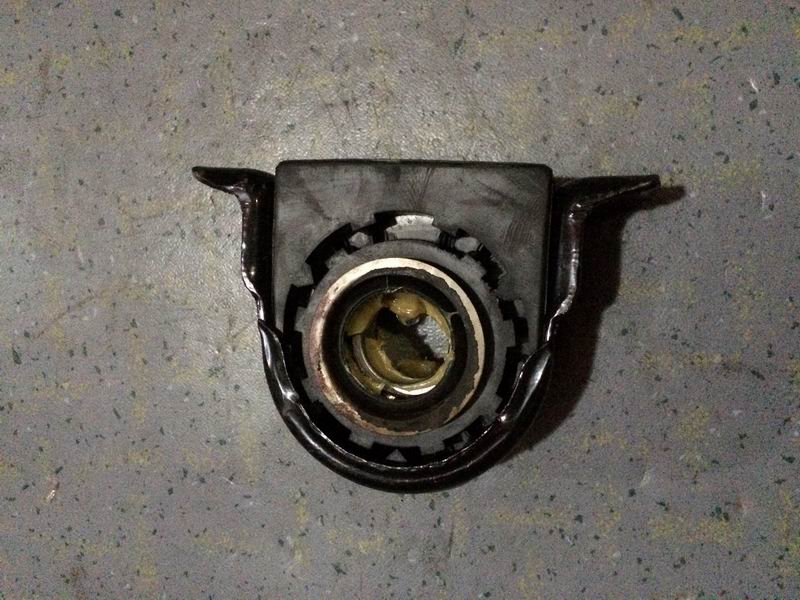 Intermediate support assembly