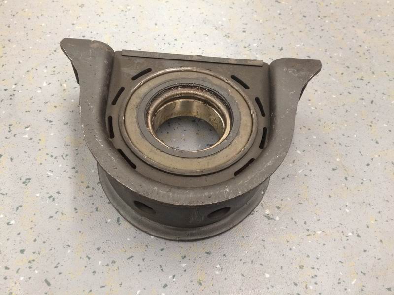 Drive shaft intermediate support-2