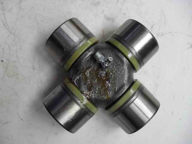 传动轴十字轴;φ57*144;可用2201-01536代