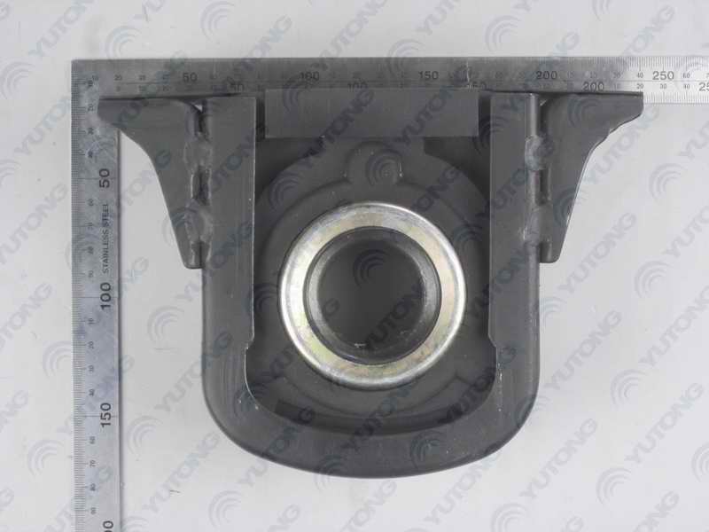 Intermediate support; lip seal ring inner diameter flange end 48, shaft head end 50