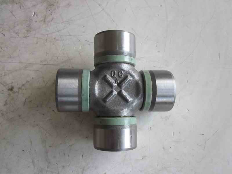 Поперечный вал трансмиссии; доступен для поколений 2201-01520-1