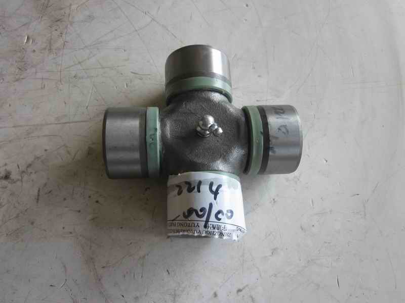 Поперечный вал трансмиссии; доступен для поколений 2201-01520-2