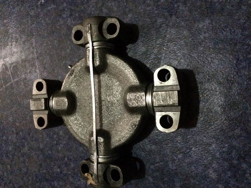 Drive shaft cross shaft