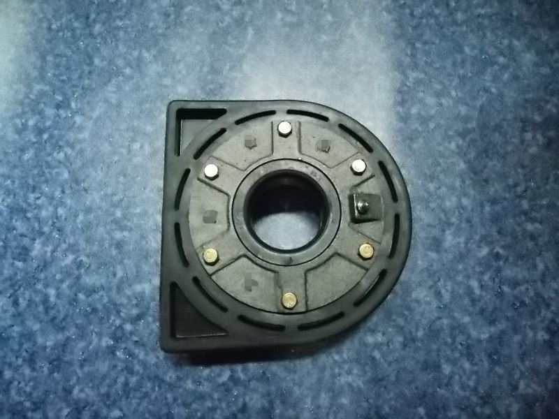 Intermediate support assembly-1