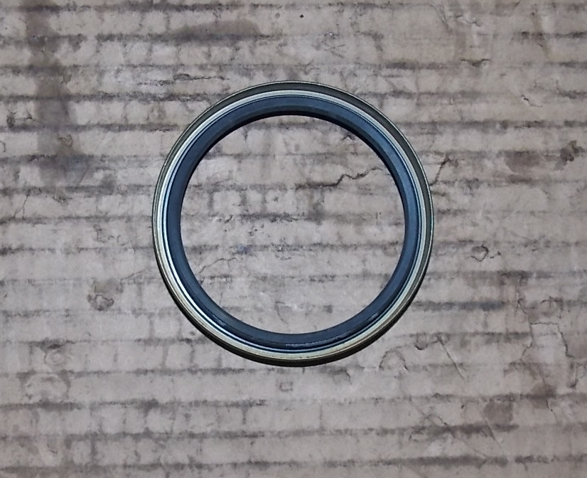 Half shaft oil seal 38212-90006