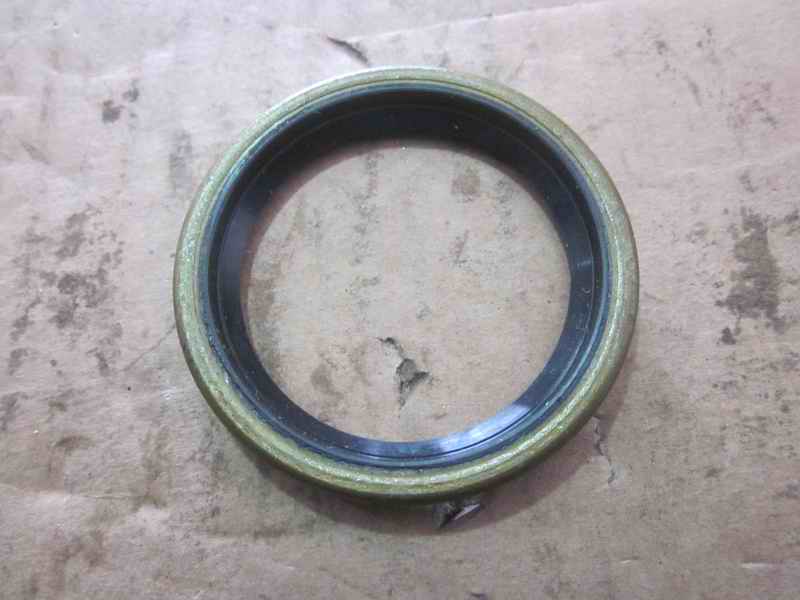 Braking base oil seal; inner diameter 42.4; outer diameter 56; thickness 7