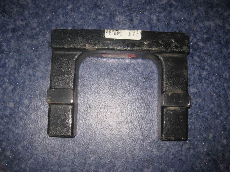 Rear axle limit block