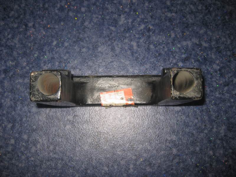 Rear axle limit block-1