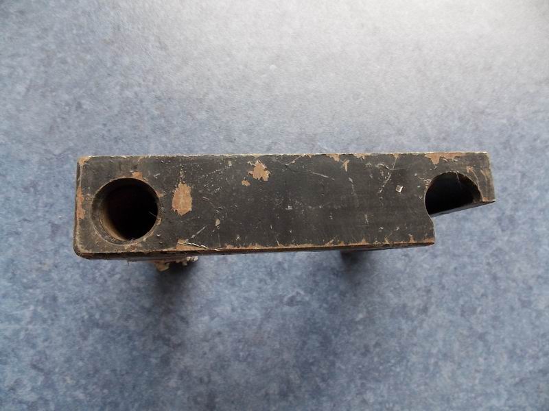 Rear axle limit block-right-3