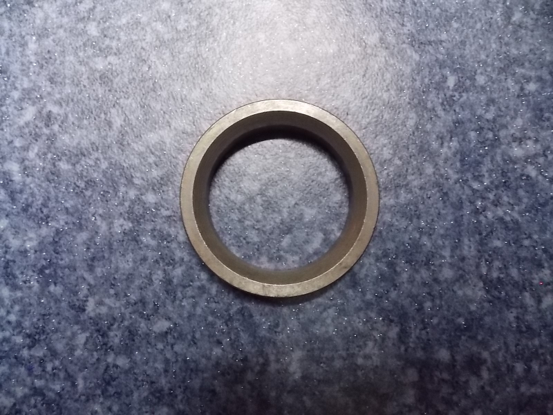 Bushing-rear axle shell assembly