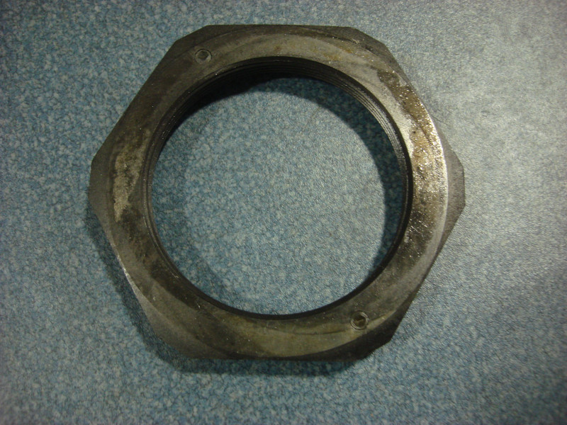 Регулировочная гайка заднего колеса (M 84 *2, С= 110 )