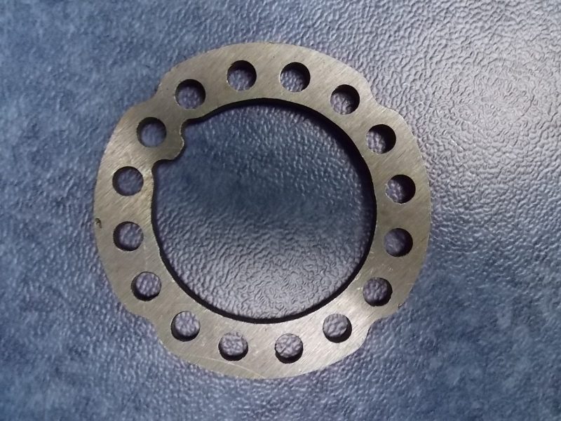 Hub locking washer