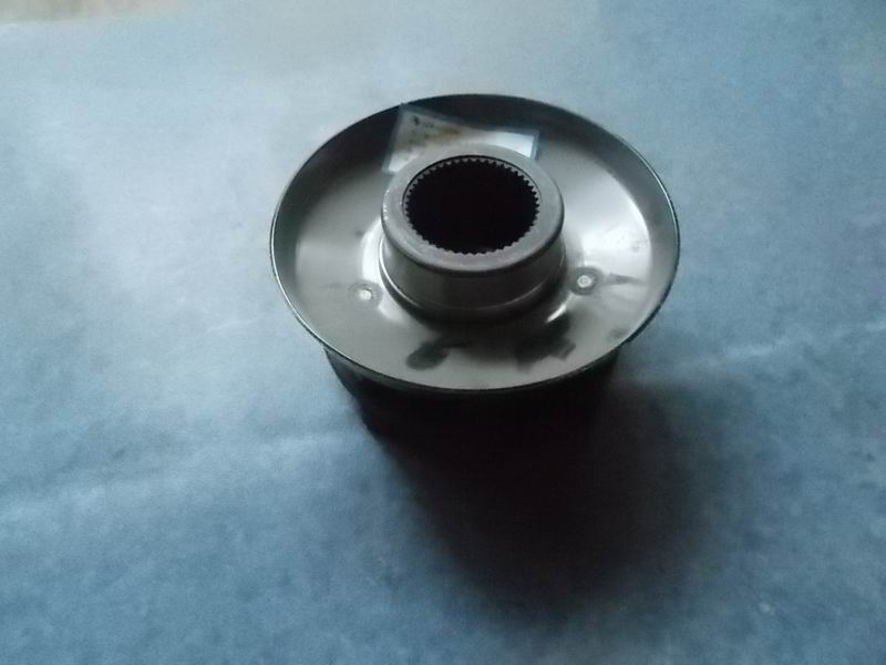 Differential flange assembly