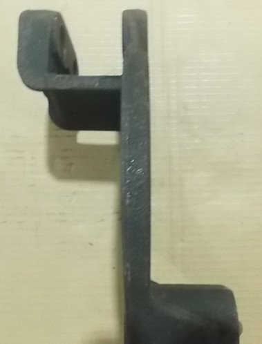 Rear right brake bottom plate-2