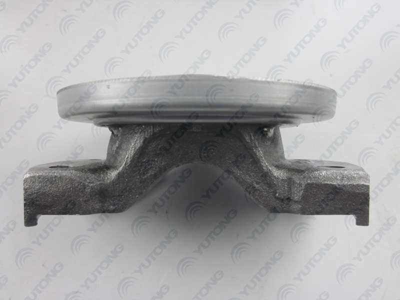 Differential flange assembly; fork type