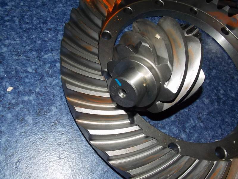 Main driven bevel gear (I=4.88/grinding)-2