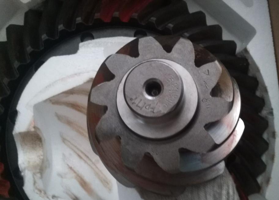 Main driven bevel gear (I=4.10/fine grinding)