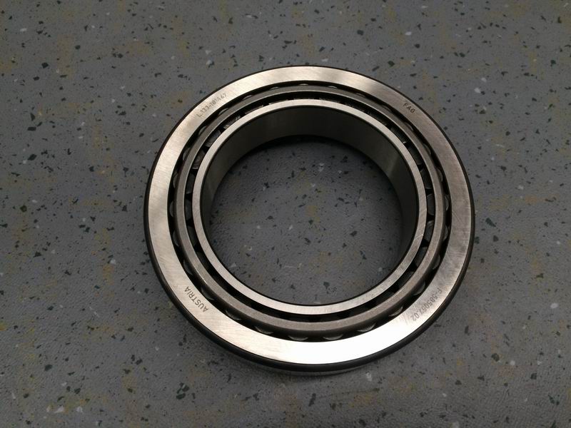 Дифференциальный подшипник; сторона ведомой конической шестерни