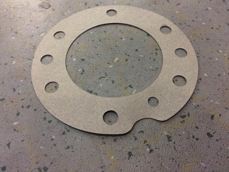 Прокладка – посадочное место сальника активной конической передачи; внутренний диаметр 101 ; внешний диаметр 170