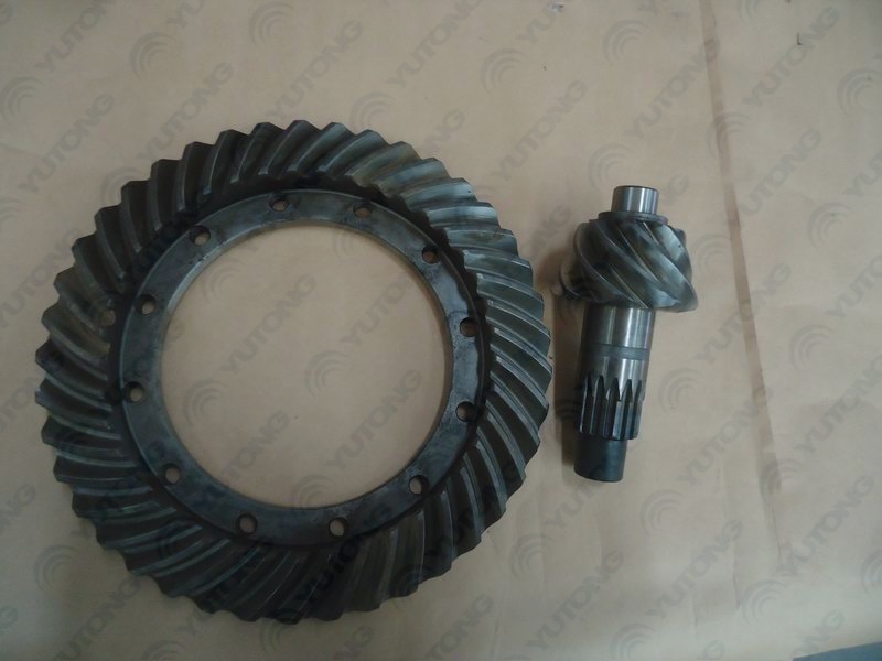 Main driven bevel gear (I=5.13/fine grinding)-1