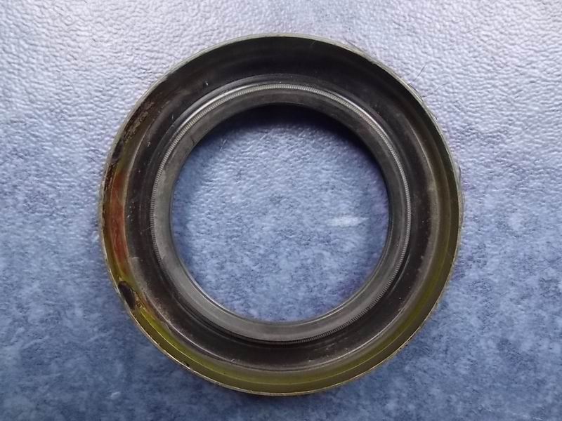 Active bevel gear oil seal-1