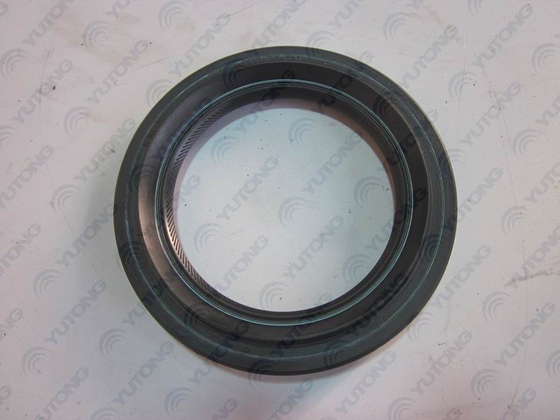 Active bevel gear oil seal; inner diameter 72; outer diameter 105; thickness 24.5