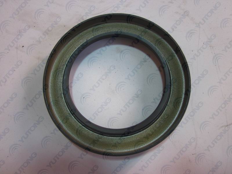 Active bevel gear oil seal; inner diameter 72; outer diameter 105; thickness 24.5-1
