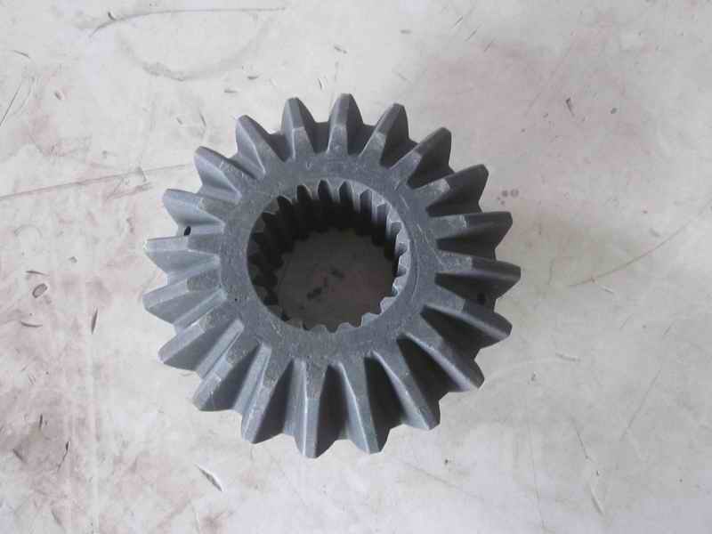 Half shaft gear; maximum diameter 134.75; tooth top height 4.9