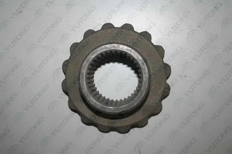 Half shaft gear