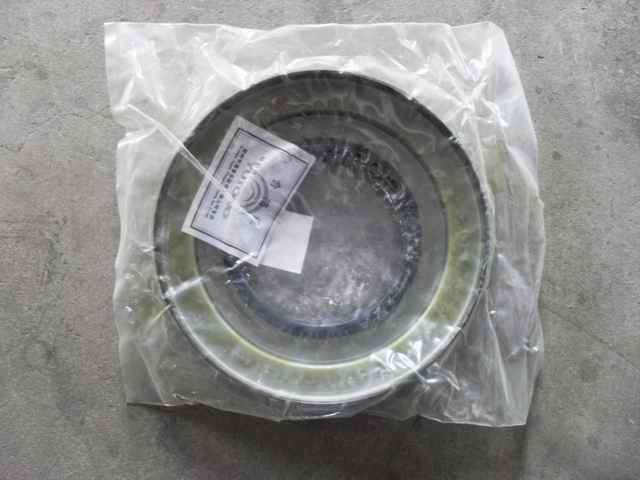 Active bevel gear oil seal; inner diameter 94; outer diameter 175; thickness 28
