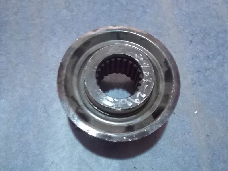 Differential flange assembly