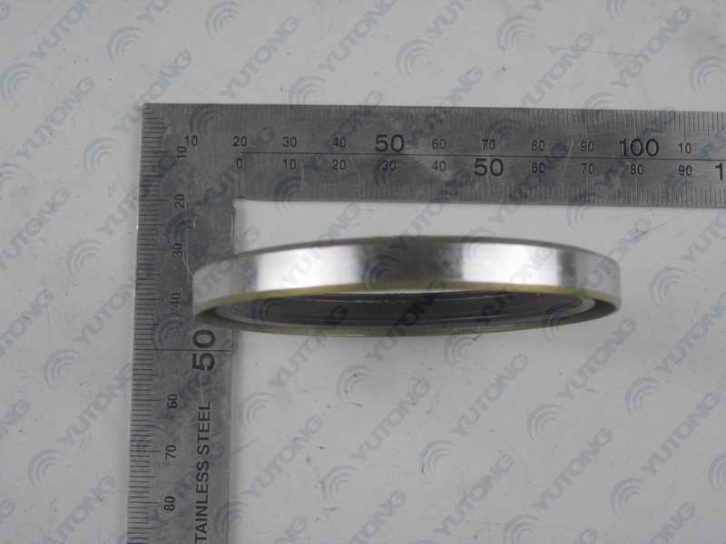 D half shaft oil seal-1