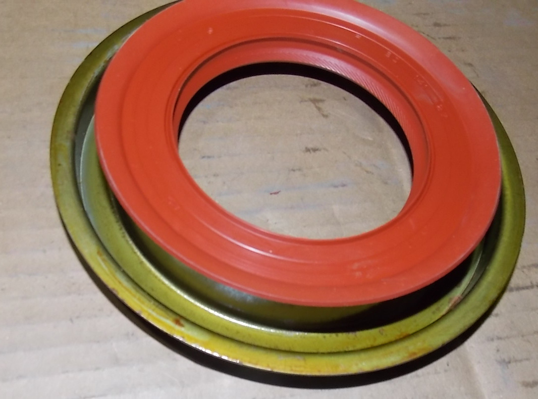 Активный сальник конической передачи-2