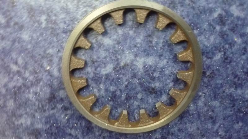 Регулировочная гайка подшипника дифференциала