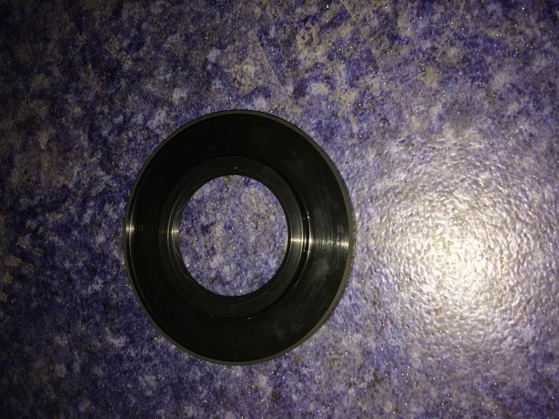 Half shaft oil seal