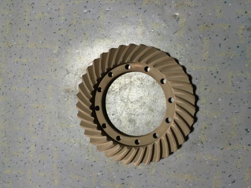 主从动锥齿轮I=5.83-1