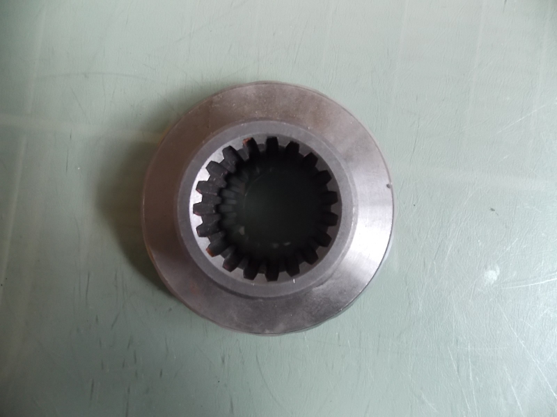 Half shaft gear