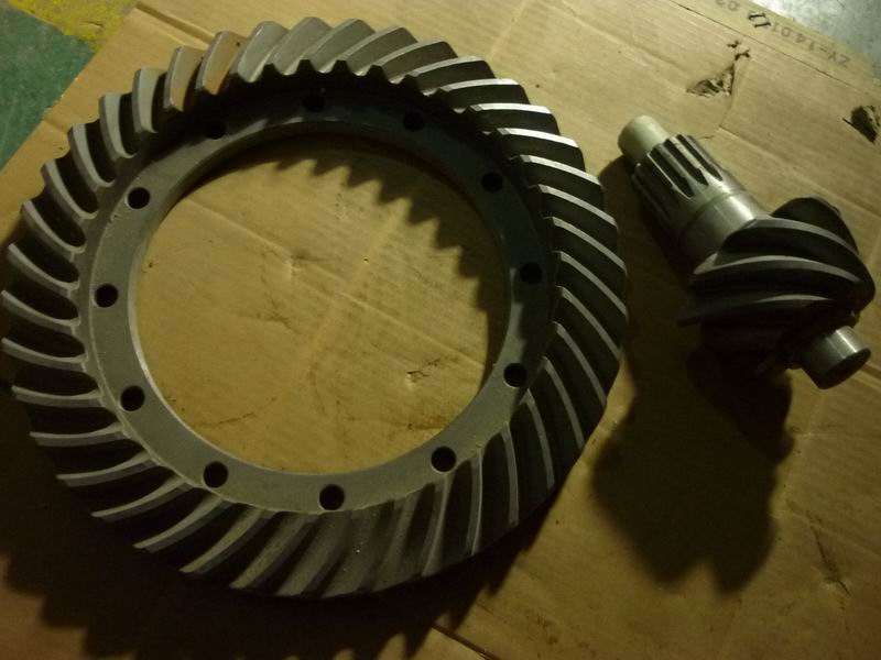 Главная ведомая коническая шестерня (I=4. 875 /шлифовка)