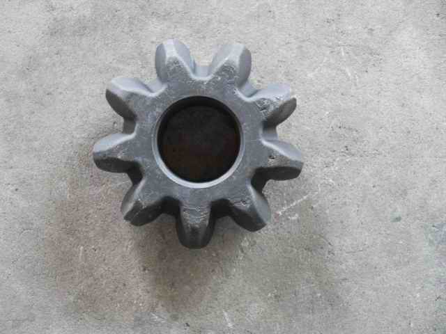 Planetary gears; outer spherical diameter*bevel teeth number=86.5*9; oil tank