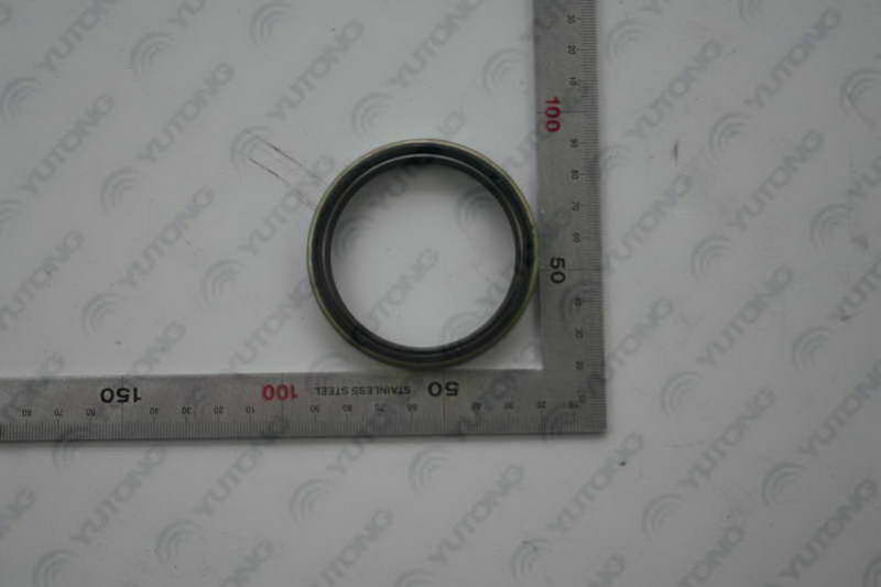 Half shaft oil seal; inner diameter 60; outer diameter 72; thickness 7.5