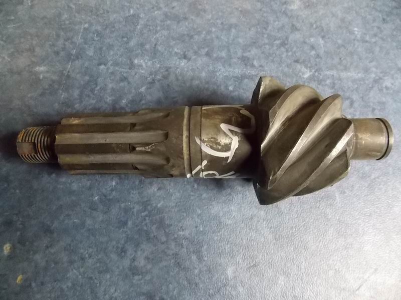 Main driven bevel gear (I=5.857 grinding)