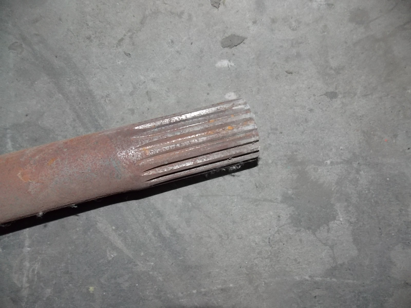 Half axis; deleted same as 2403-00895-2