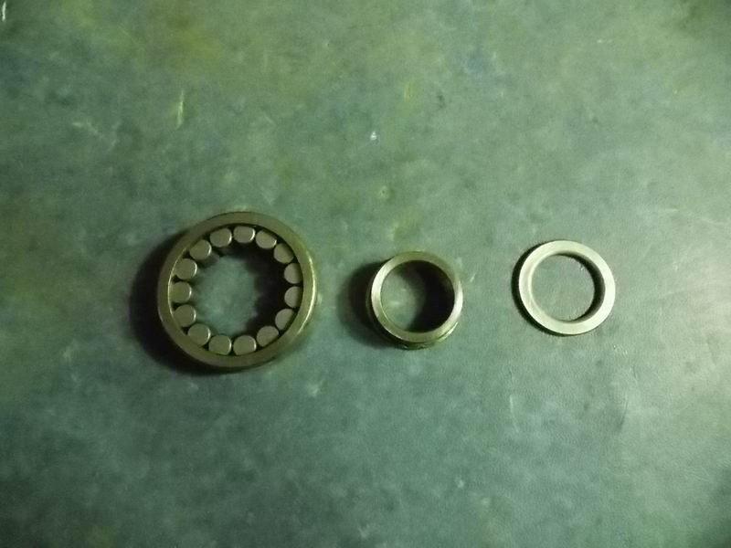 Rear bearing assembly-active bevel gear