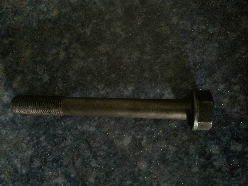 Differential shell fastening bolts